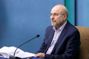 تاکید رئیس مجلس بر همراهی قوا برای حل مشکلات کشور