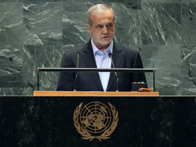 ایران در برابر تندبادها استوار ایستاده است