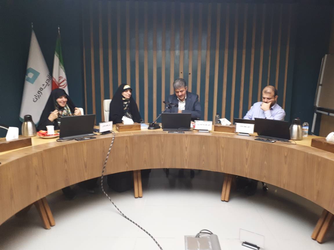 تأکید رئیس مرکزآمارایران برضرورت بازنگری در برخی از مفاهیم و شاخص‌های حوزه خانواده