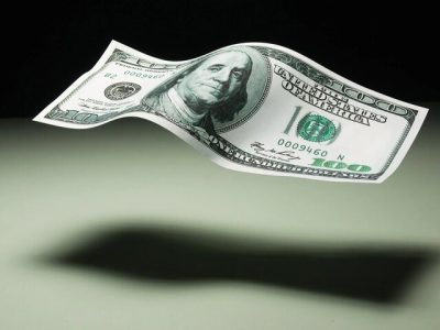 تثبیت قیمت دلار در بازار تجاری