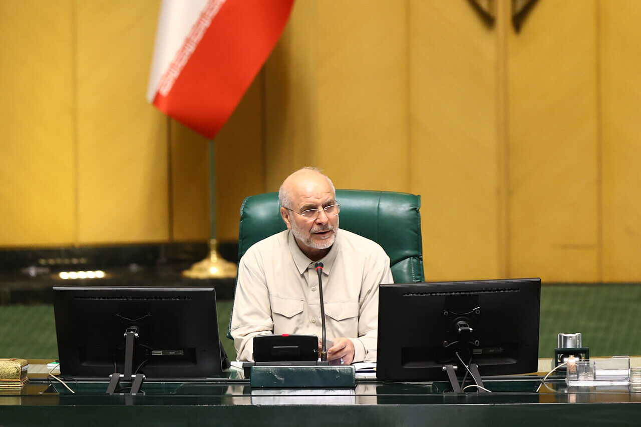 امر جناحی را با هیچ بهانه‌ای بر امر ملی مقدم نکنیم/ ضرورت حمایت از رئیس‌جمهور