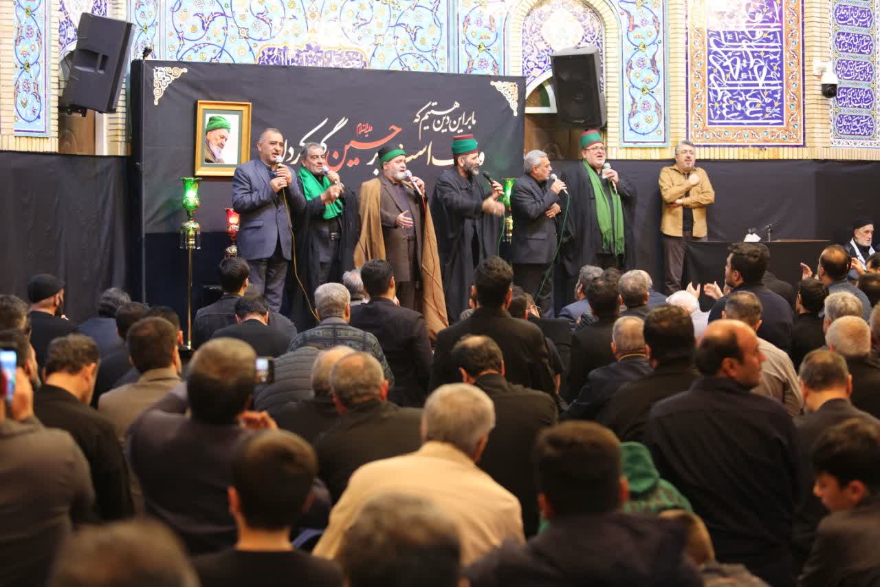 مراسم دومین سالگرد حضرت آیتالله سید احمد نجفی با حضور گسترده عاشقان اهلبیت برگزار شد