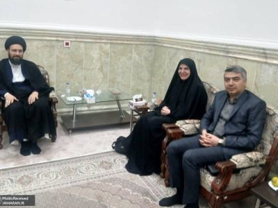 دیدار مشاور رئیس‌جمهور با سید علی خمینی در قم