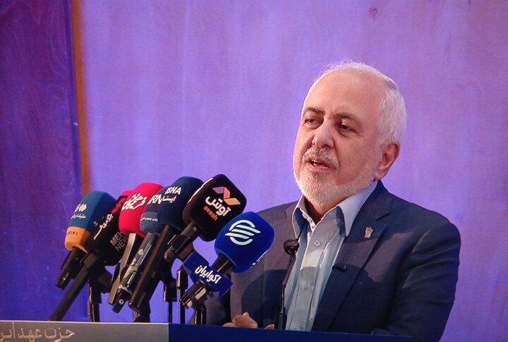 دنیای امروز، دنیای ائتلافهای موضوعی است/ ضرورت رها شدن از زندان گذشته