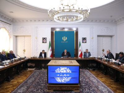 افزایش سرمایه‌گذاری صنعت داروسازی برنامه‌های دولت برای تقویت زنجیره تولیددارو است