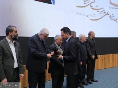 درخشش گروه توسعه مالی مهرآیندگان با کسب تندیس زرین «جایزه ملی مدیریت مالی ایران»