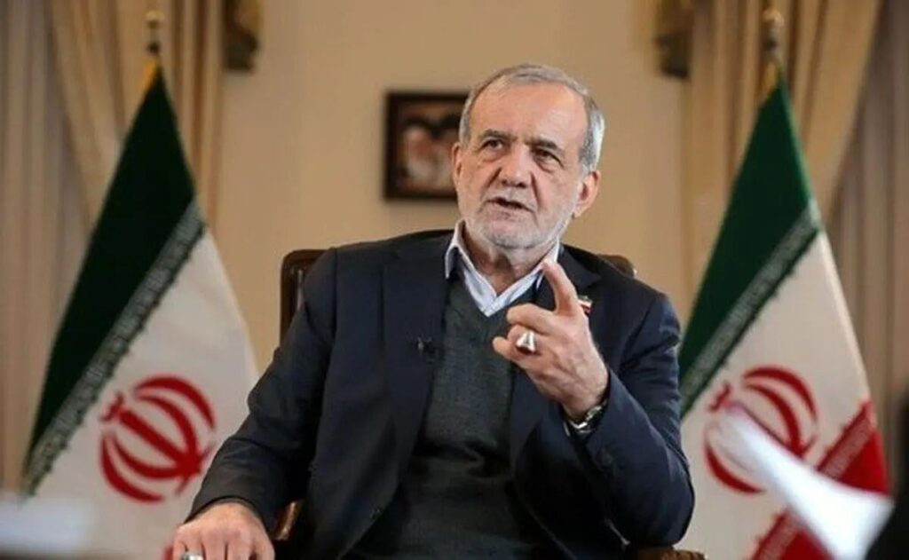 مردم کردستان پای کار ایران ایستاده اند