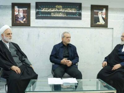 واگذاری اختیار عزل و نصب مقامات نظامی و اعلان صلح و جنگ به شورای موقت رهبری