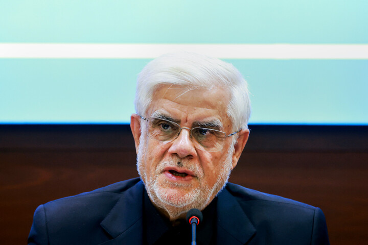 عارف: پیروزی در جنگ چهلروزه ثمره مکتب خامنهای است