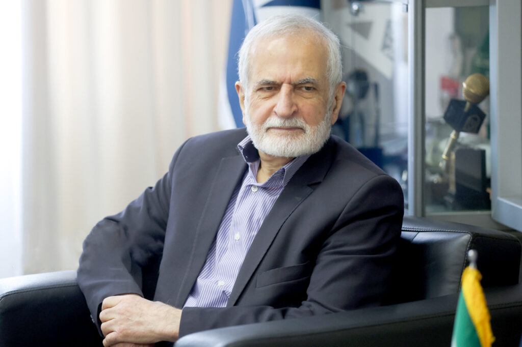 شهید خرازی؛ مرد باوقار دیپلماسی جمهوری اسلامی