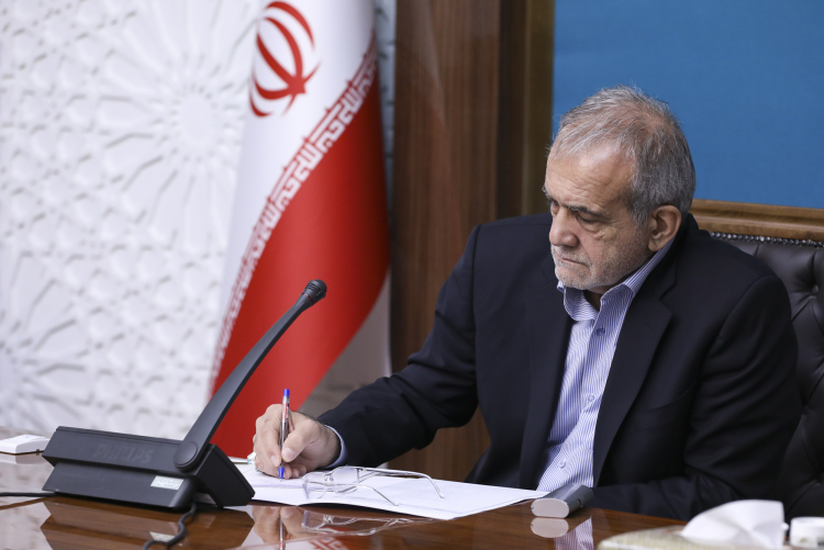 کارگر بودن تنها یک شغل نیست، زیستن با عزت و ساختن آیندهای بهتر است