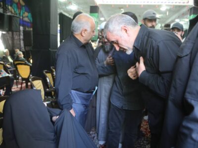 ادای احترام زاکانی و نیکزاد به مادر چهار شهید