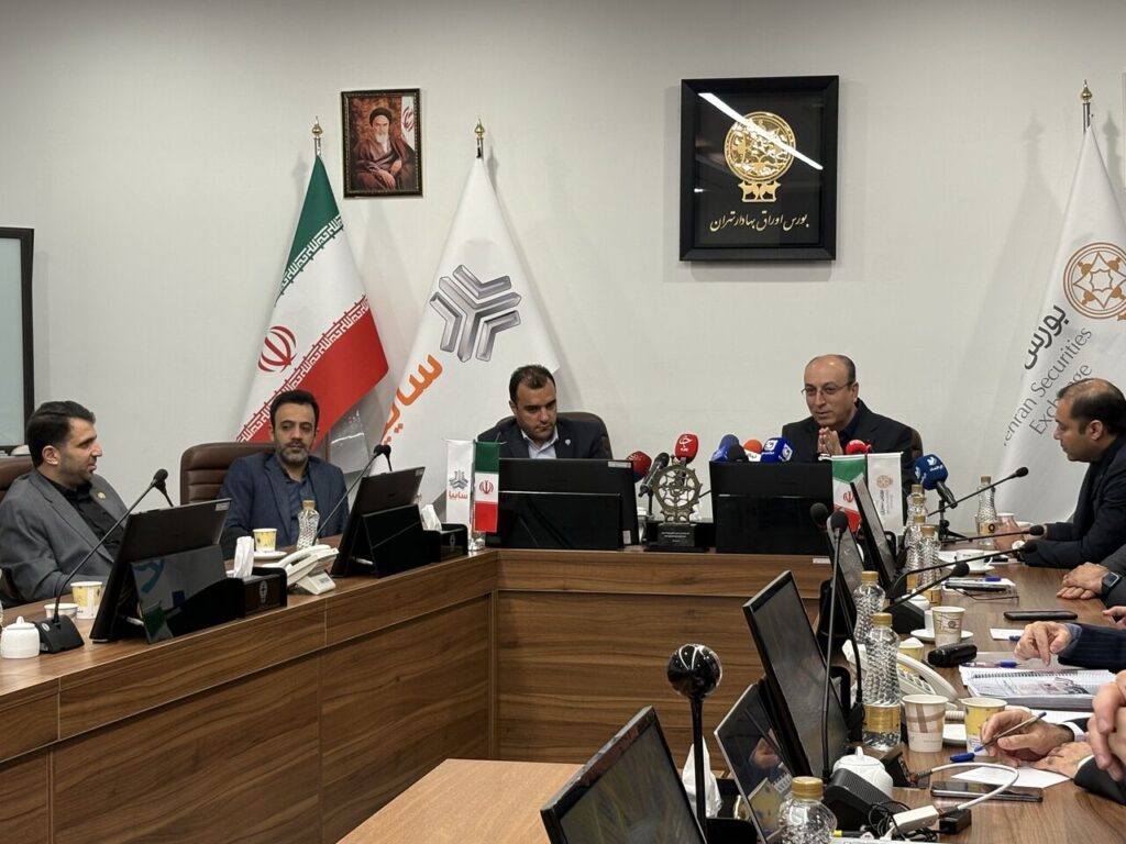 معوقات شاهین را امسال تمام می کنیم / تکمیل خودروهای ناقص سایپا تا پاییز