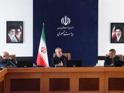 خدمت‌رسانی با کیفیت، عدالت و بهره‌وری باید در متن اداره کشور قرار گیرد