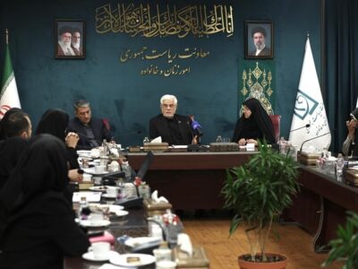 اختلافنظرها درباره مذاکرات نباید به دعوای داخلی و مخالفت تبدیل شود