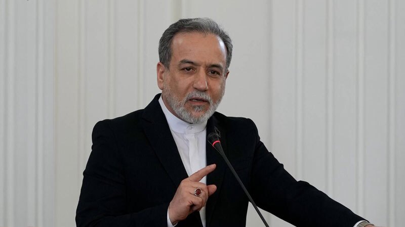 عراقچی: تبادل پیام‌ها ادامه دارد