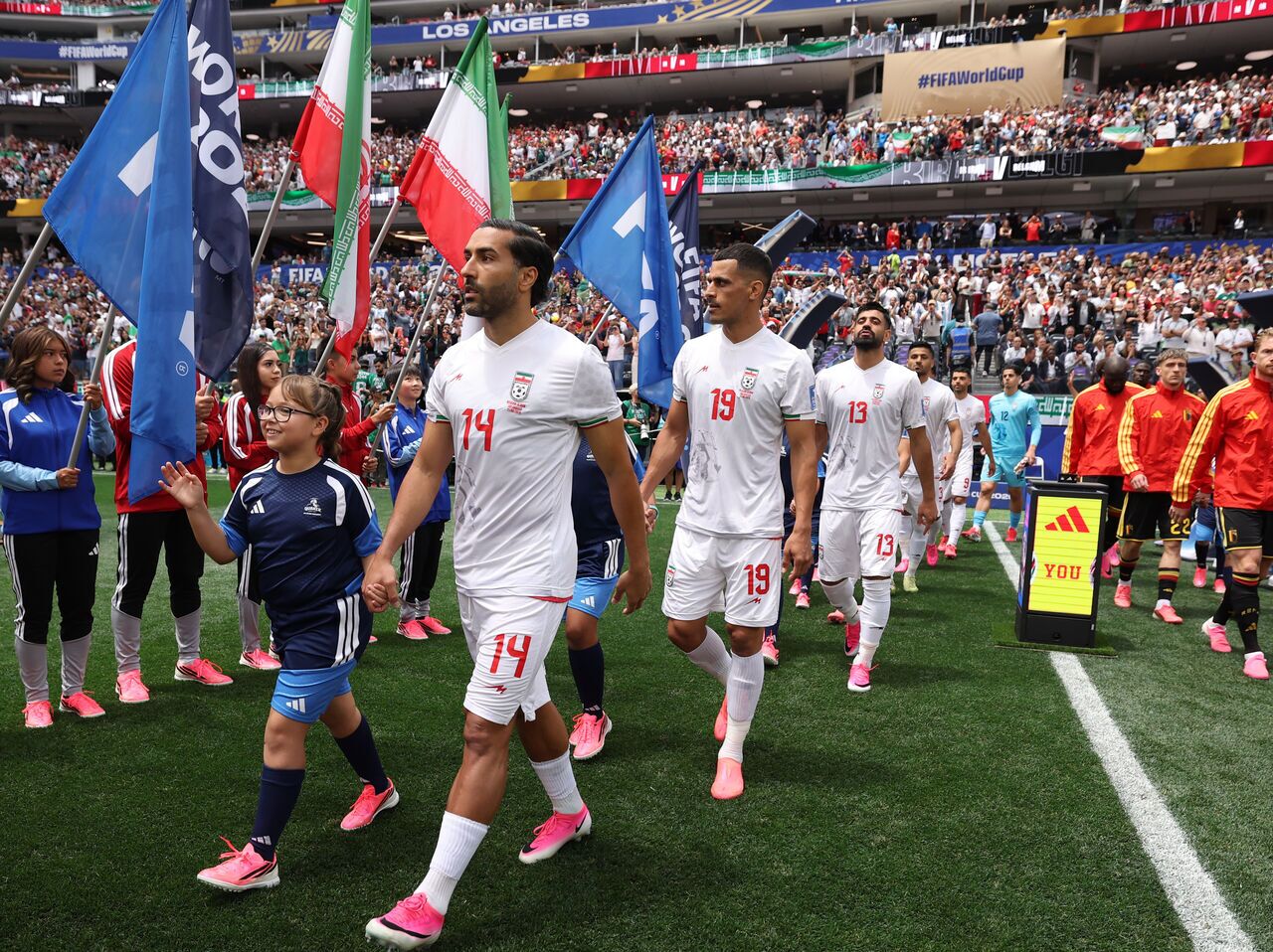 ایران، مصر، جام جهانی ۲۰۲۶، تساوی یک یک، گروه G، رامین رضاییان، محمود صابر، مهدی طارمی، پنالتی، مصطفی شوبیر، صعود ایران به دور حذفی، لومن فیلد، سیاتل، یوزهای ایرانی، تاریخ‌سازی ایران