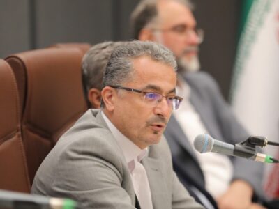 مناطق آزاد می‌توانند به دروازه راهبردی ارتباط ایران با اتحادیه‌های اقتصادی جهان تبدیل شوند