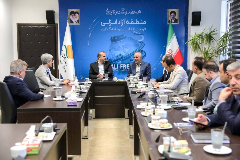 بررسی ایجاد کریدور صادراتی ایران از مسیر منطقه آزاد انزلی