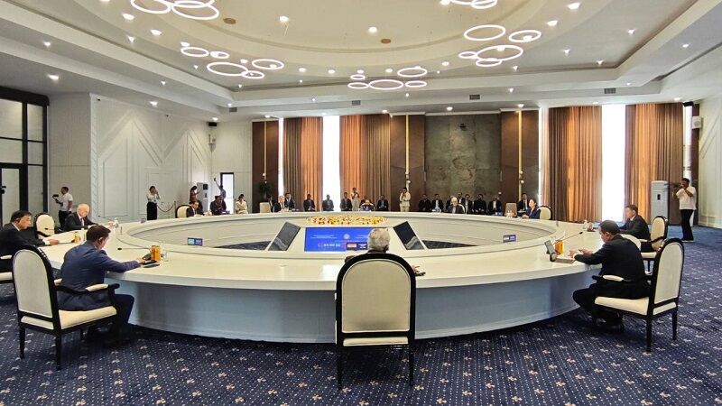 وزیرفرهنگ: ایران همانند ملت‌های مستقل جهان خواهان حاکمیت ملی و کرامت انسانی است