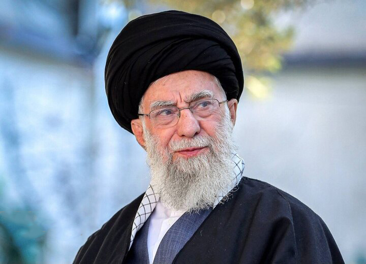 پیکر مطهر رهبر شهید
