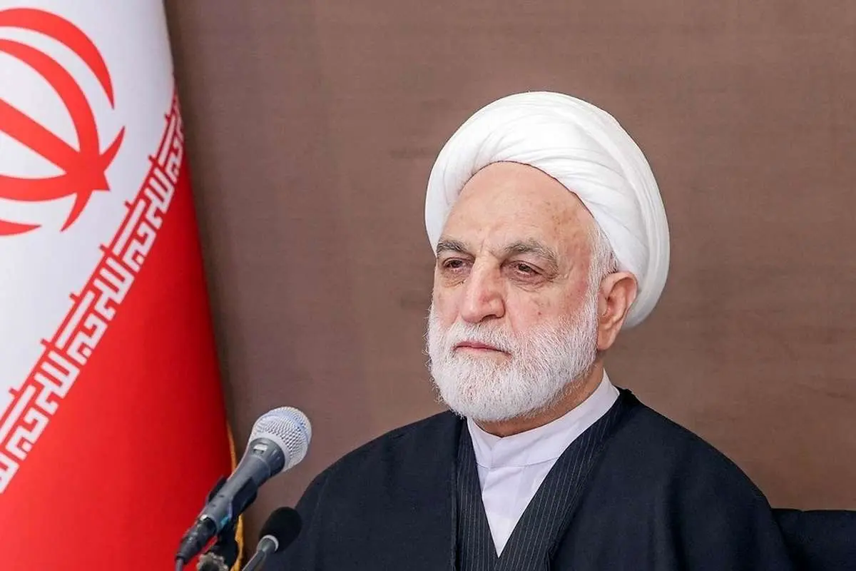 مالک و فرمانروای‌ تنگه هرمز، ایران اسلامی است