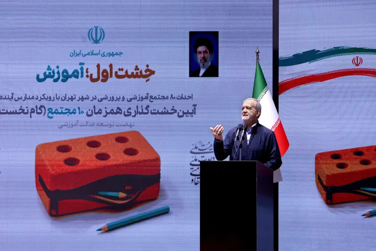حرکت لاک‌پشتی ما را از جهان عقب می‌اندازد